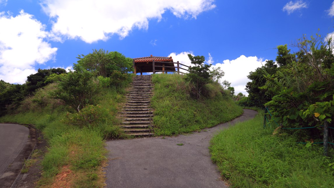 死ぬまでに行きたい石垣島の絶景｜野底岳展望台