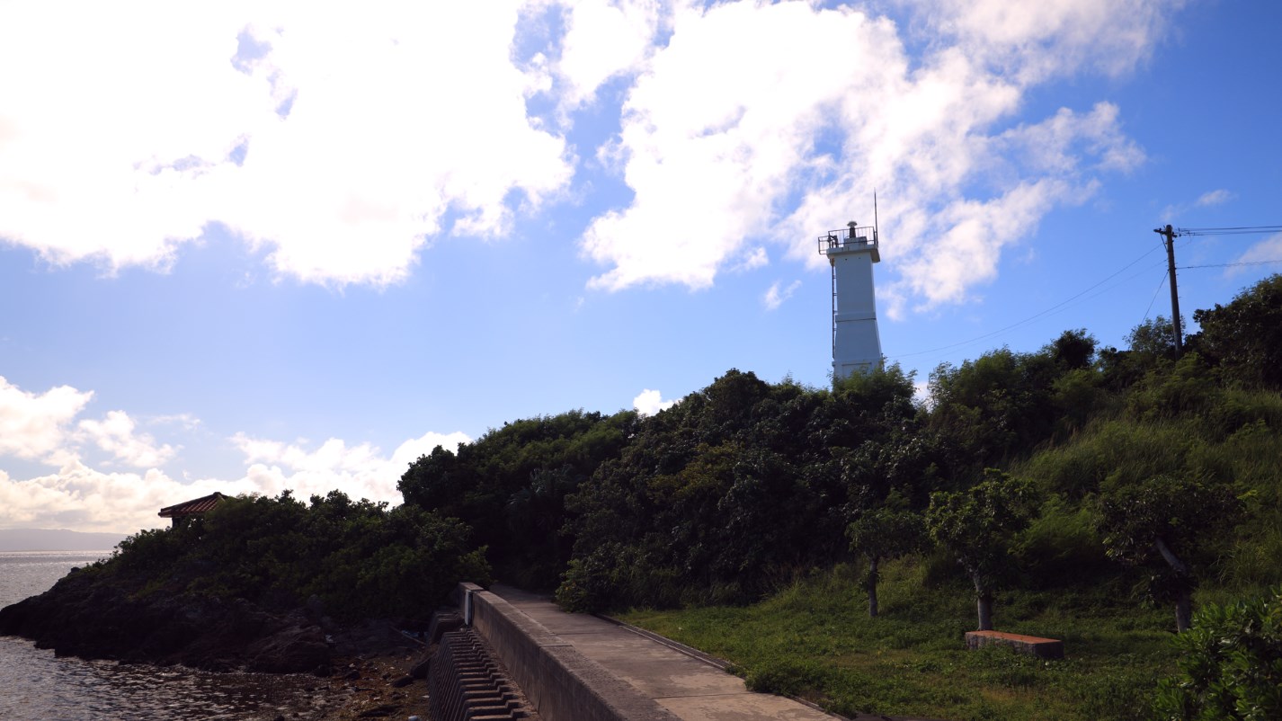 死ぬまでに行きたい石垣島の絶景｜琉球観音埼灯台
