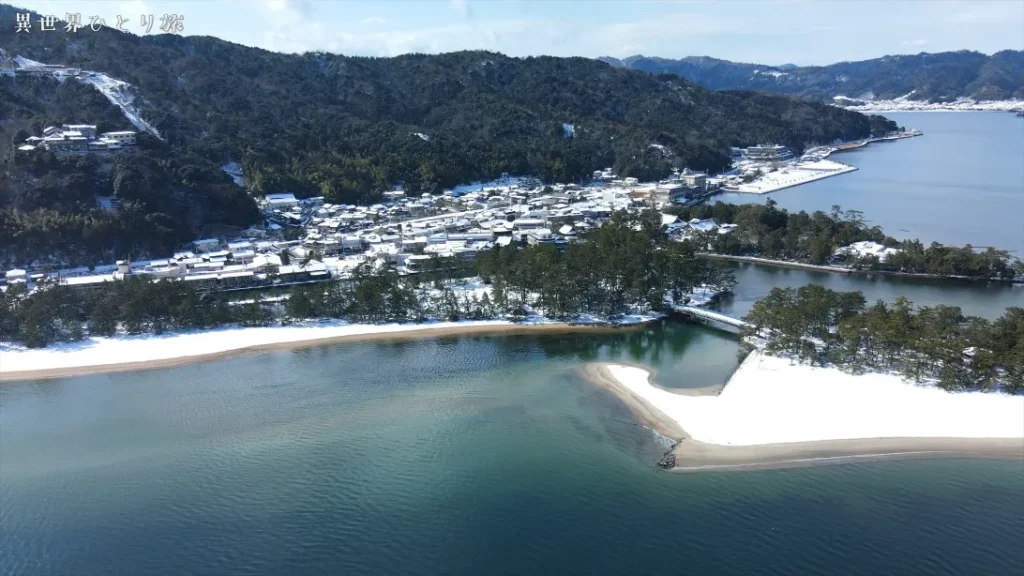 天橋立海水浴場の雪景色