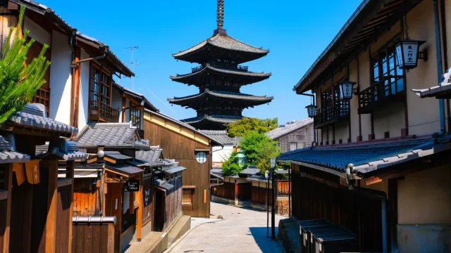 20 Temples and Shrines in Higashiyama-ku, Kyoto (Kiyomizu Temple - Hokanji Temple - Maruyama Park area)
