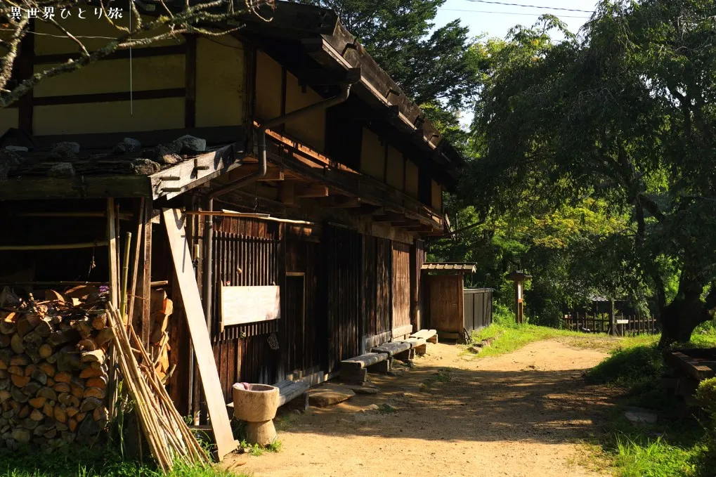 Isseki Tochin Chaya (tea house on the first floor)