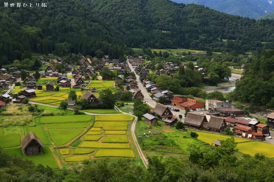 ひぐらしのなく頃に　雛見沢村民集会 in 白川郷　記念CD mqdefault.jpg