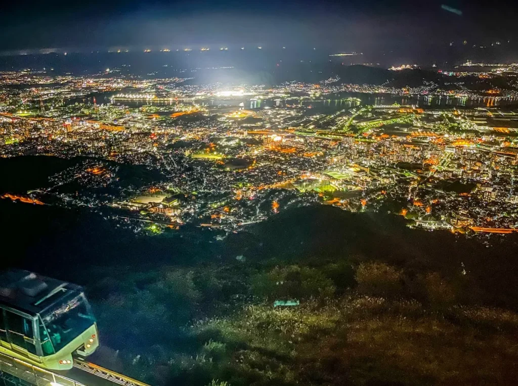 夜景の皿倉山（さらくらやま）｜福岡県の絶景