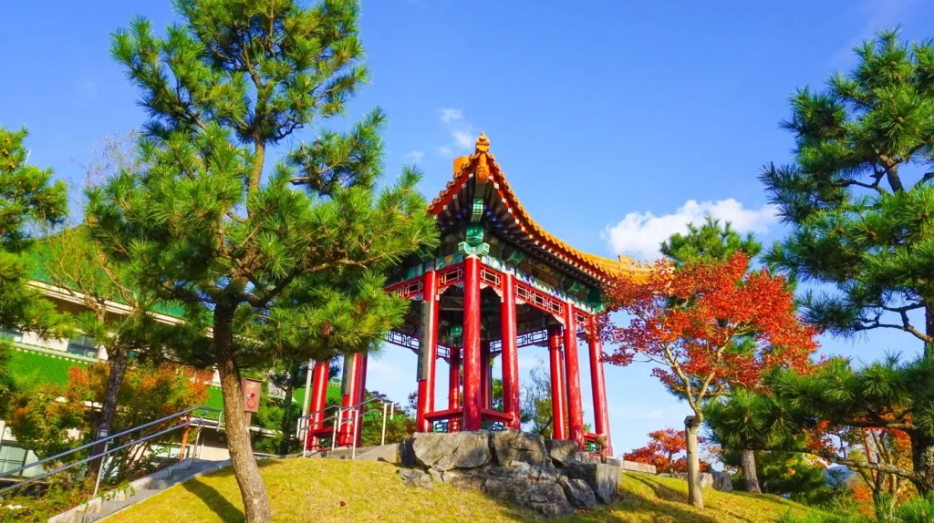 中国庭園 燕趙園(えんちょうえん)｜鳥取県の絶景観光名所